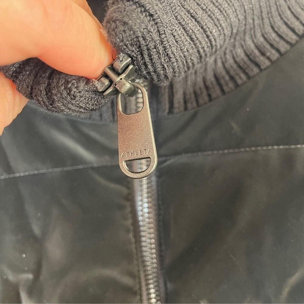 Athleta Hanover Hybrid Black Peplum Primaloft Zip-up Quilted Puffer Jacket 1X - Picture 9 of 12